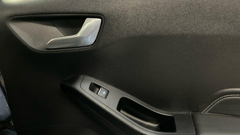 Ford Fiesta 1.0 EcoBoost Hybrid mHEV 155 Vignale Edition 5dr Petrol Hatchback